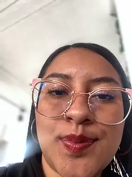 Snapshot of CelestePinkk_ chatting on September 12, 5:02 pm CelestePinkk online show from September 12, 5:02 pm