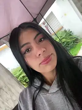 Adele Pinkk online show from December 16, 11:15 am