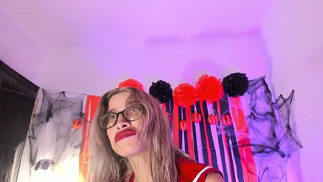 MerryyMendez online show from October 11, 1:16 am