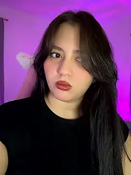 Snapshot of Angeldusttt chatting on November 4, 9:03 pm Angeldusttt online show from November 4, 9:03 pm