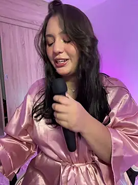 Snapshot of Angeldusttt chatting on February 28, 12:11 am Angeldusttt online show from February 28, 12:11 am