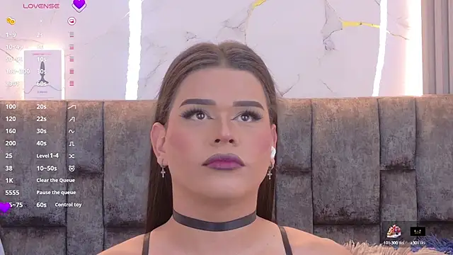 Ava Cristi online show from October 9, 5:00 pm