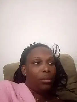 Snapshot of Morena_2021 chatting on July 18, 3:22 am Morena 2021 online show from July 18, 3:22 am