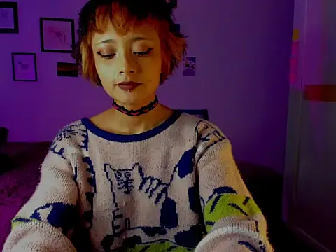 Snapshot of Kleo_X chatting on September 11, 10:21 pm Kleo X online show from September 11, 10:21 pm