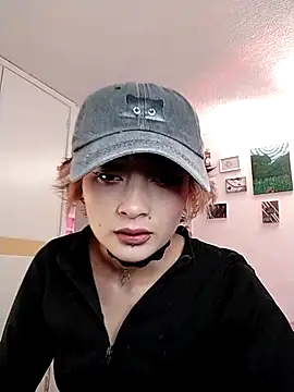 Snapshot of Kleo_X chatting on September 12, 8:31 pm Kleo X online show from September 12, 8:31 pm