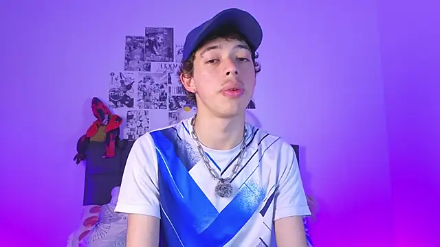 Snapshot of Otter_Star chatting on October 3, 4:53 am Otter Star online show from October 3, 4:53 am