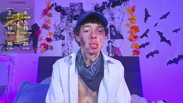 Snapshot of Otter_Star chatting on October 21, 5:41 am Otter Star online show from October 21, 5:41 am