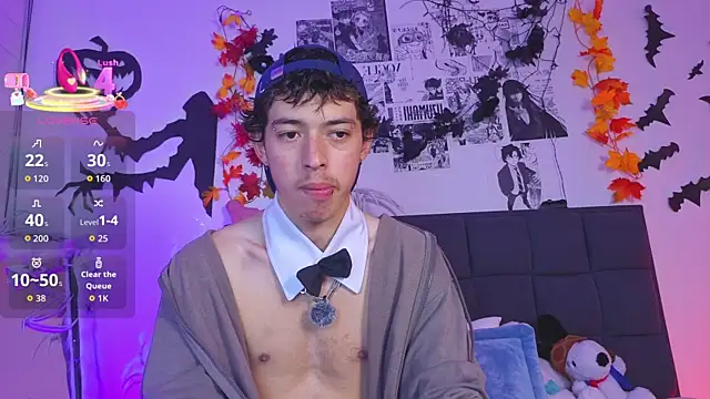 Snapshot of Otter_Star chatting on October 23, 2:44 am Otter Star online show from October 23, 2:44 am