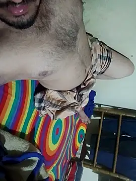 Snapshot of Mahabteegg chatting on April 3, 8:29 pm Mahabteegg online show from April 3, 8:29 pm