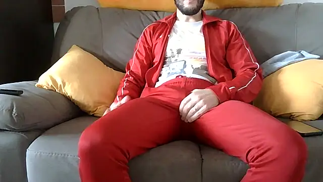 Amicisegreti online show from December 3, 10:24 am