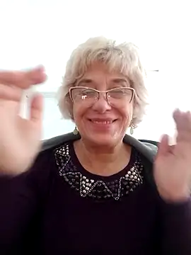 Snapshot of 52MiaLove02 chatting on October 3, 7:27 am 52MiaLove02 online show from October 3, 7:27 am