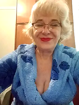 Snapshot of 52MiaLove02 chatting on October 5, 6:45 am 52MiaLove02 online show from October 5, 6:45 am