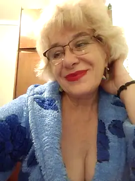 Snapshot of 52MiaLove02 chatting on October 14, 4:19 pm 52MiaLove02 online show from October 14, 4:19 pm