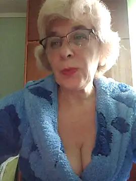 Snapshot of 52MiaLove02 chatting on October 25, 5:59 am 52MiaLove02 online show from October 25, 5:59 am