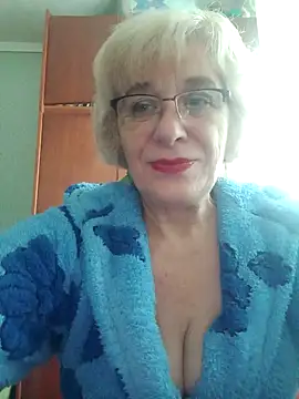 Snapshot of 52MiaLove02 chatting on October 26, 8:53 am 52MiaLove02 online show from October 26, 8:53 am