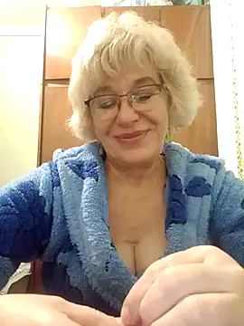 Snapshot of 52MiaLove02 chatting on October 29, 6:09 pm 52MiaLove02 online show from October 29, 6:09 pm