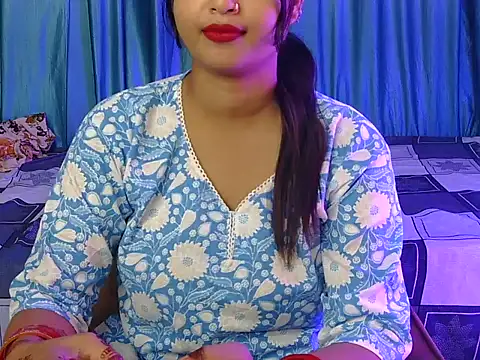 Snapshot of priya-kumari22 chatting on October 13, 4:45 am priya-kumari22 online show from October 13, 4:45 am