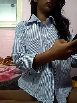 riyaroy9999 online show from November 18, 4:22 pm