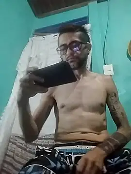 Morfis6xxx9 online show from May 7, 7:41 pm