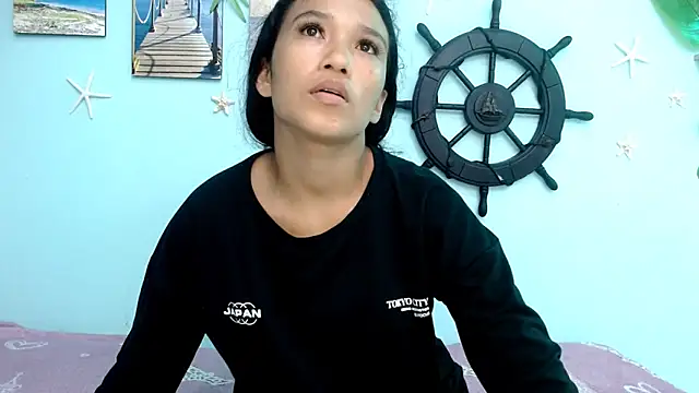 Snapshot of valeria18sexy chatting on November 27, 1:18 am valeria18sexy online show from November 27, 1:18 am