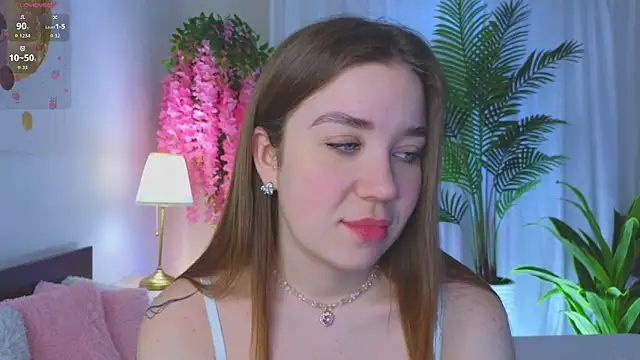 KarenGibbs online show from February 18, 7:04 am