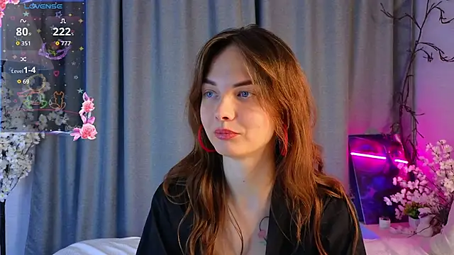 LisaDrake online show from October 20, 7:03 pm