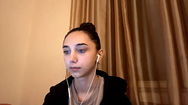 LinaMour online show from October 4, 10:08 pm