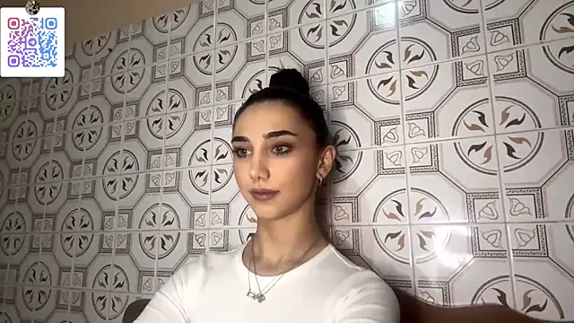 LinaMour online show from December 2, 10:27 pm