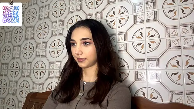 LinaMour online show from December 13, 10:15 pm