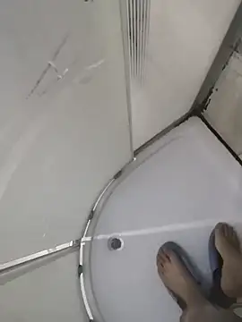 Snapshot of sisman31 chatting on January 8, 10:23 pm sisman31 online show from January 8, 10:23 pm