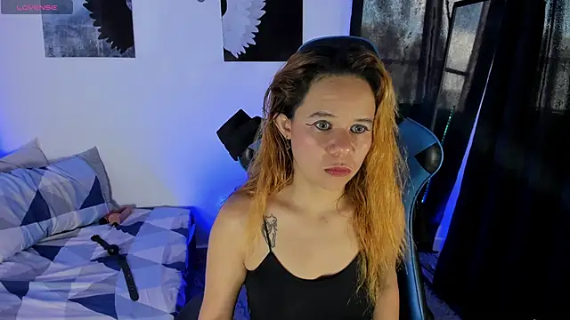 agatha walter  online show from October 22, 6:18 pm