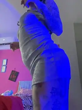 obsesiondarketa online show from February 3, 6:24 pm