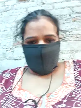 Snapshot of Manvi_tyagi chatting on October 5, 8:12 am Manvi tyagi online show from October 5, 8:12 am