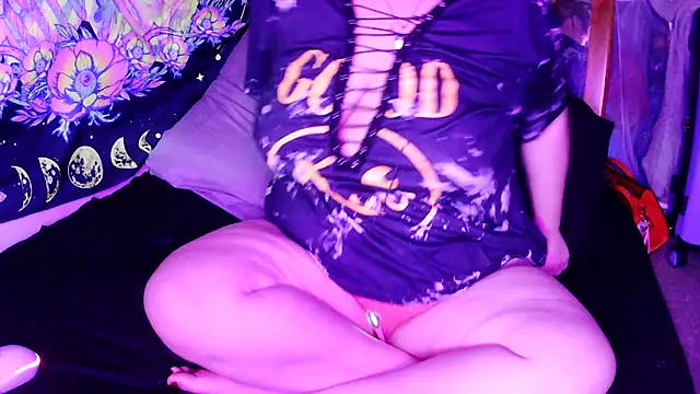Princessblazed444 online show from May 1, 9:30 pm