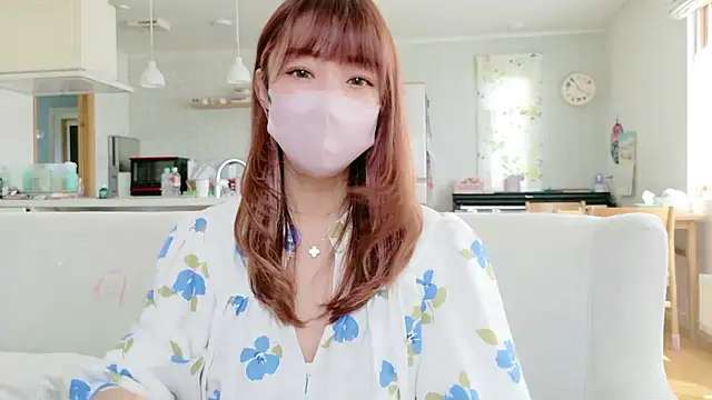 SUZU 1201 online show from May 6, 2:19 am