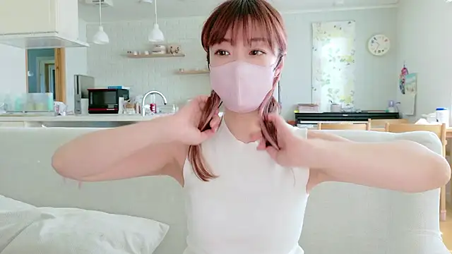 SUZU 1201 online show from May 14, 1:34 am