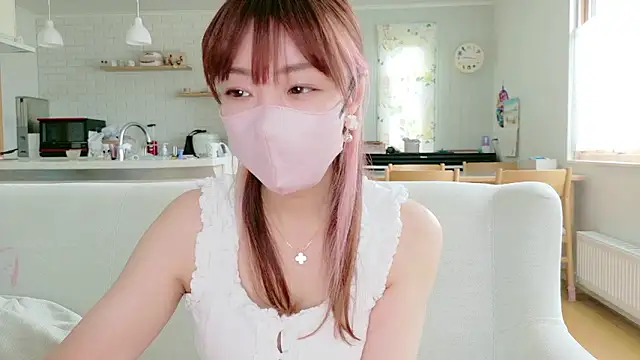 SUZU 1201 online show from May 19, 12:16 am