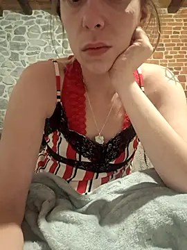 Snapshot of SexyAlya chatting on September 27, 10:48 pm SexyAlya online show from September 27, 10:48 pm