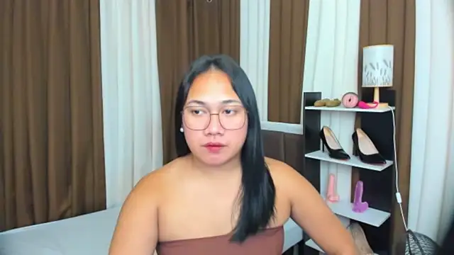 TsUncutKaren online show from September 26, 5:39 pm