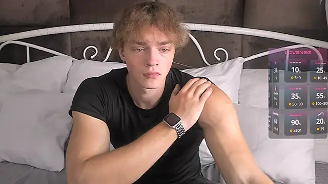 ChaseMuscular online show from November 8, 11:10 am