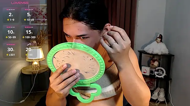 Kiethmadison Miller online show from October 7, 11:57 pm