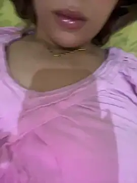 Laila sexi online show from September 8, 9:36 pm