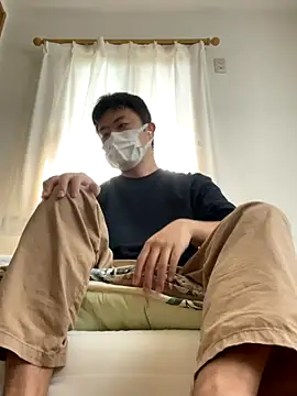 Snapshot of szk2412 chatting on October 18, 1:30 am szk2412 online show from October 18, 1:30 am