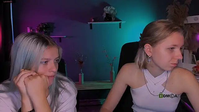 Snapshot of gloria_bubble chatting on October 8, 5:38 am gloria bubble online show from October 8, 5:38 am