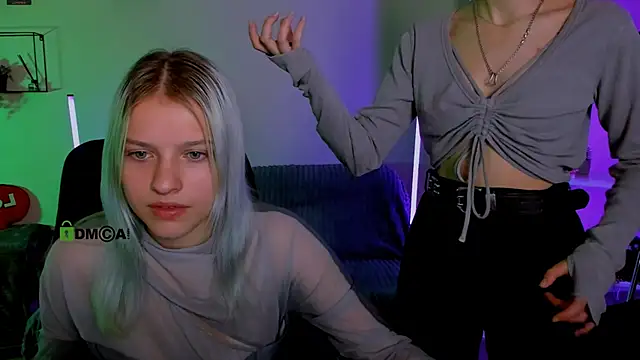 Snapshot of gloria_bubble chatting on October 19, 8:48 am gloria bubble online show from October 19, 8:48 am