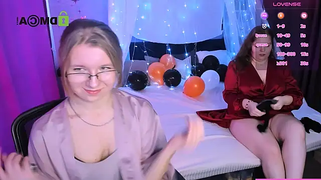 Snapshot of gloria_bubble chatting on October 30, 10:06 am gloria bubble online show from October 30, 10:06 am