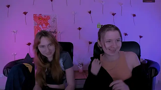 Snapshot of gloria_bubble chatting on February 13, 8:05 pm gloria bubble online show from February 13, 8:05 pm