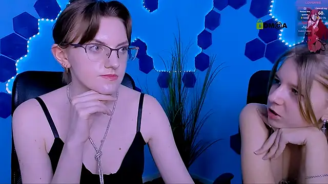 Snapshot of gloria_bubble chatting on March 25, 9:54 pm gloria bubble online show from March 25, 9:54 pm