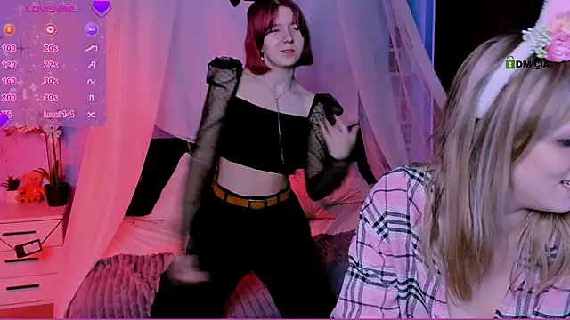 Snapshot of gloria_bubble chatting on April 5, 8:17 pm gloria bubble online show from April 5, 8:17 pm