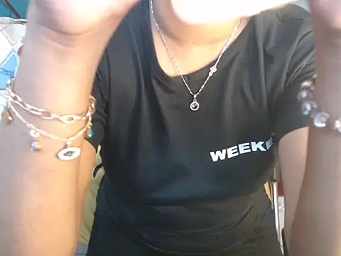 Snapshot of hot_riaa25 chatting on March 10, 5:07 pm hot riaa25 online show from March 10, 5:07 pm